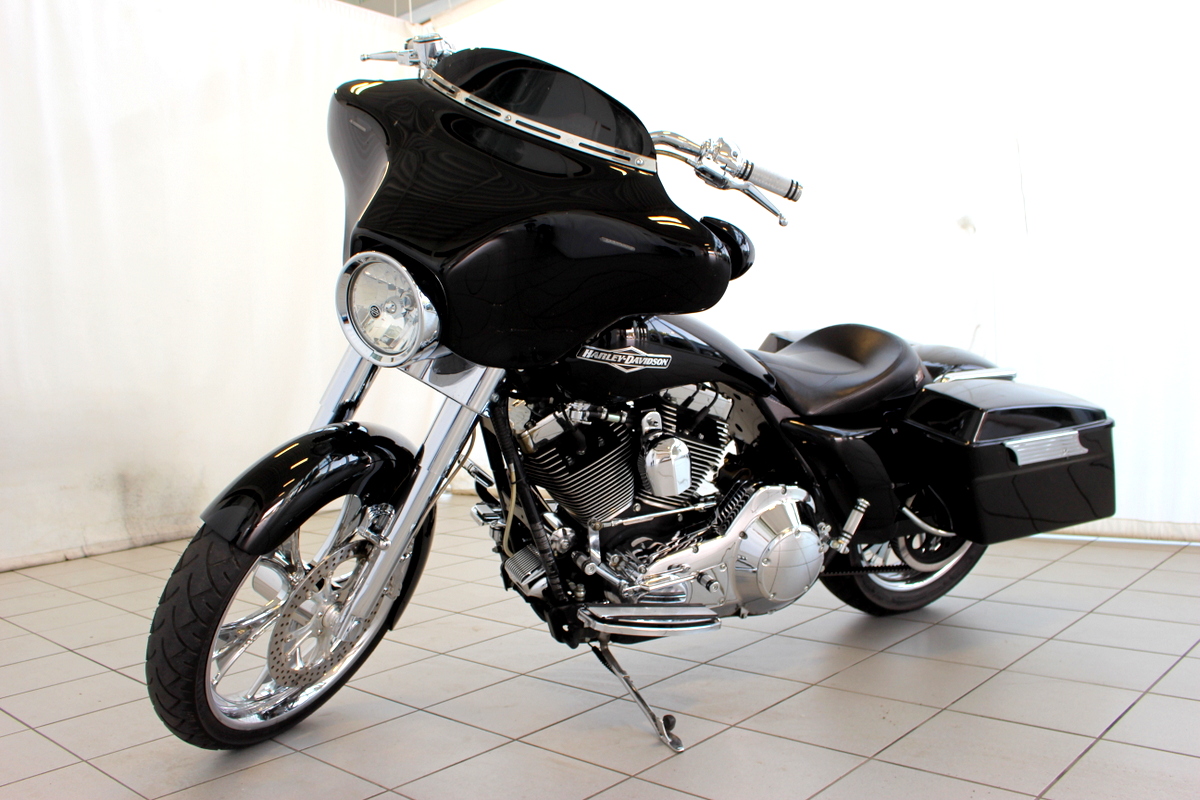 Harley Davidson FLH